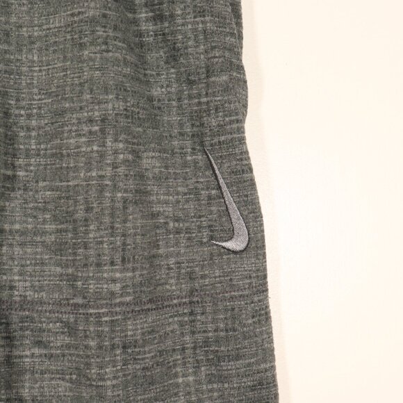 NWT Nike Men's Yoga Shorts in Gray Size Small - Picture 9 of 12